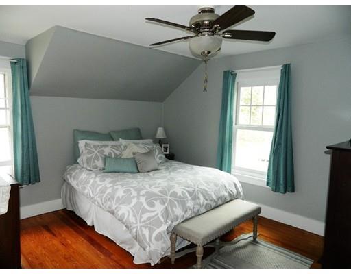 24 Birch St, Marblehead, MA 01945 photo 13