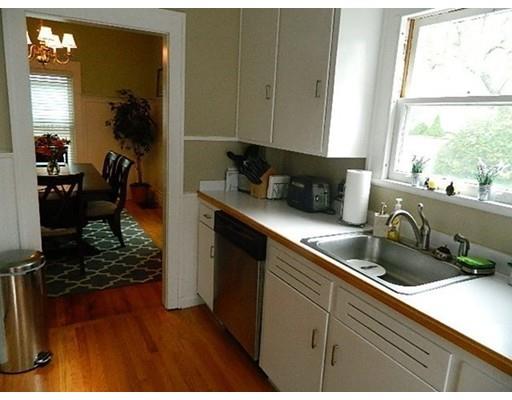 24 Birch St, Marblehead, MA 01945 photo 10