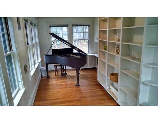 121 Coolidge Rd, Worcester, MA 01602 photo 9