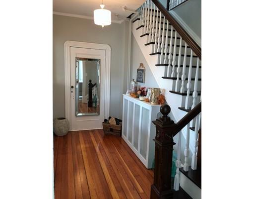 27 Commonwealth Ave, Gloucester, MA 01930 photo 5