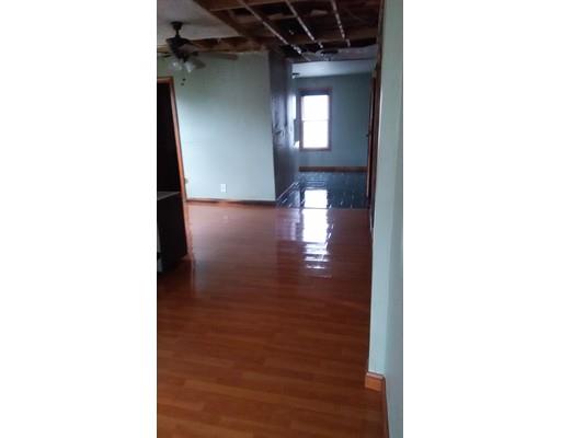 54 Peckham St, Fall River, MA 02724 photo 16