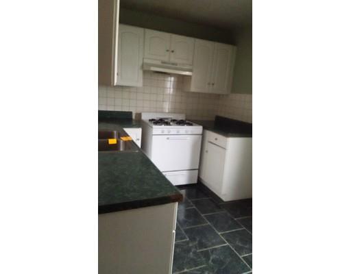 54 Peckham St, Fall River, MA 02724 photo 12