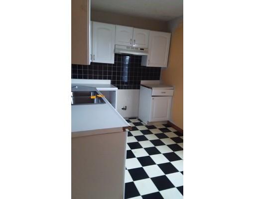 54 Peckham St, Fall River, MA 02724 photo 5