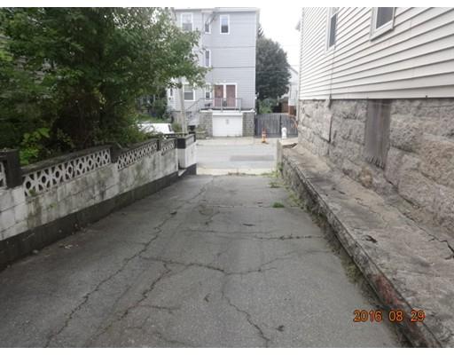 54 Peckham St, Fall River, MA 02724 photo 2