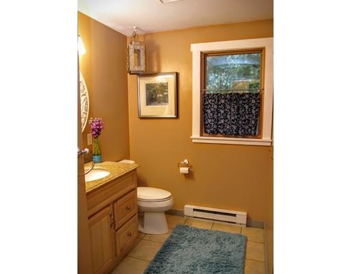 18 Campbell Dr, Easthampton, MA 01027 photo 15