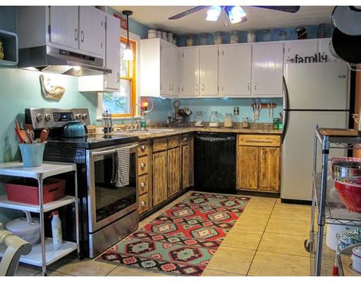 18 Campbell Dr, Easthampton, MA 01027 photo 8
