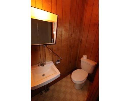 75 Pleasant St, Easthampton, MA 01027 photo 19