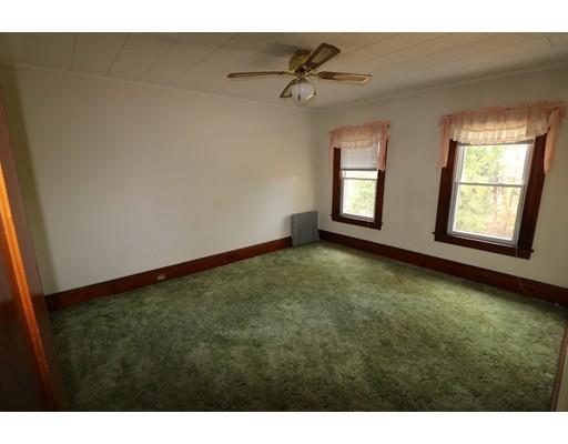 75 Pleasant St, Easthampton, MA 01027 photo 23