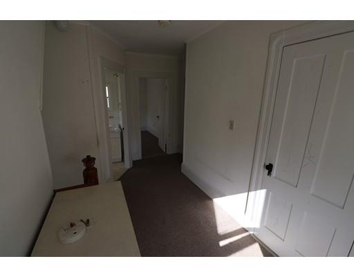 75 Pleasant St, Easthampton, MA 01027 photo 16