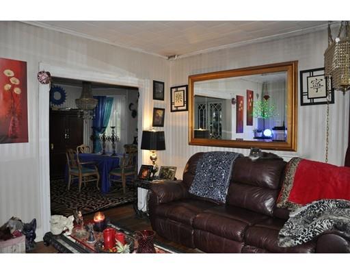 27 Elm St, Webster, MA 01570 photo 5