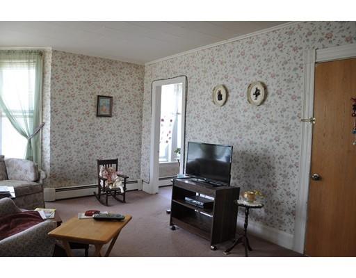 27 Elm St, Webster, MA 01570 photo 16