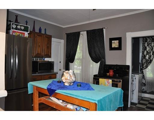 27 Elm St, Webster, MA 01570 photo 10