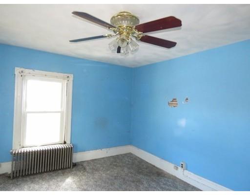 89 Maple St, Easthampton, MA 01027 photo 16