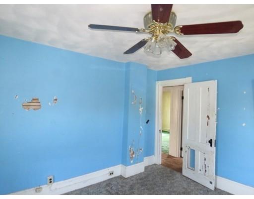 89 Maple St, Easthampton, MA 01027 photo 15