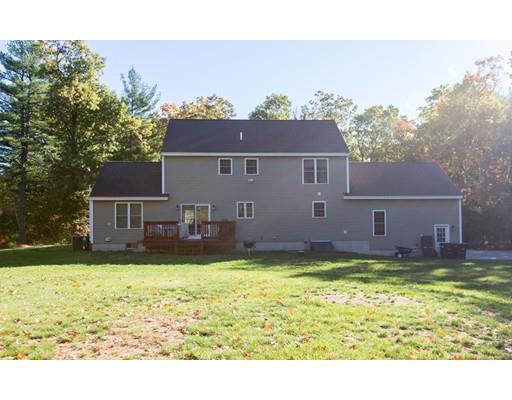36 Webster Ave, Pelham, NH 03076 photo 5