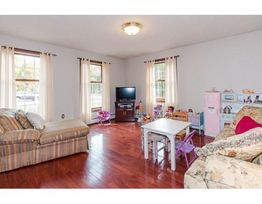 77 Maple Ave, Hanover, MA 02339 photo 9