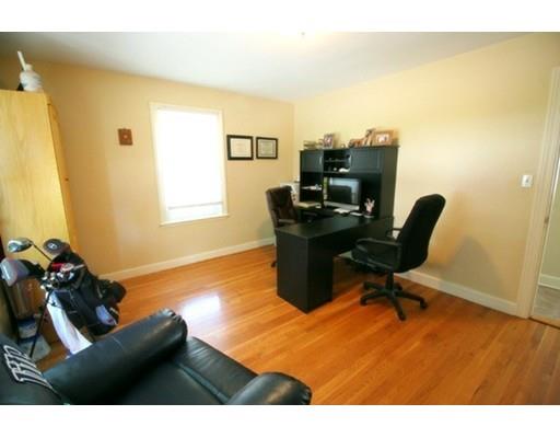 25 Emerson St, Worcester, MA 01604 photo 14
