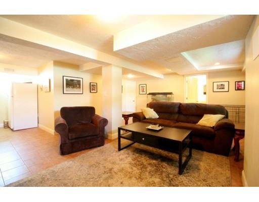 25 Emerson St, Worcester, MA 01604 photo 23