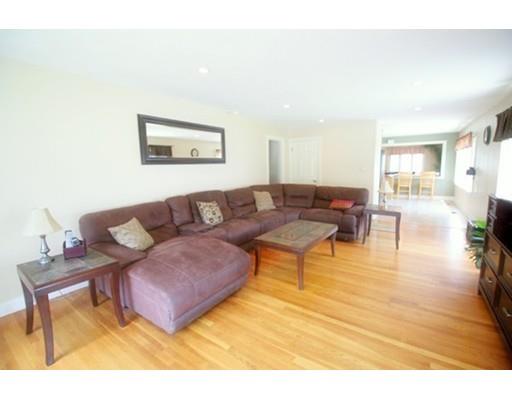 25 Emerson St, Worcester, MA 01604 photo 11
