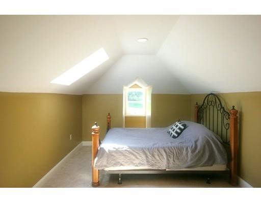 25 Emerson St, Worcester, MA 01604 photo 18