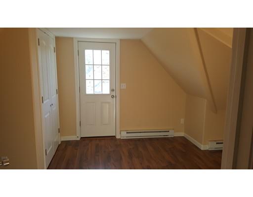 35 Forest St, Chicopee, MA 01013 photo 20