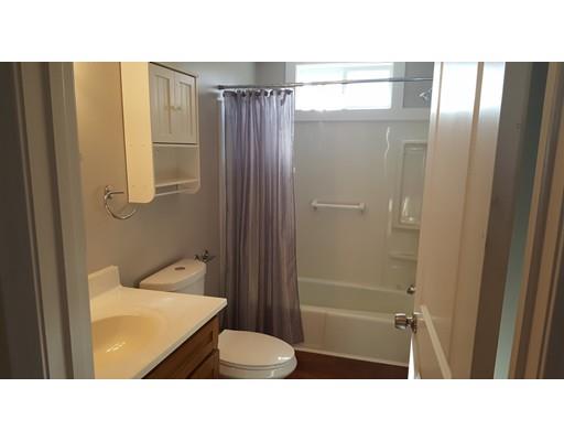 35 Forest St, Chicopee, MA 01013 photo 14