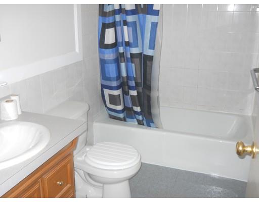 68 Watling St, Springfield, MA 01104 photo 8