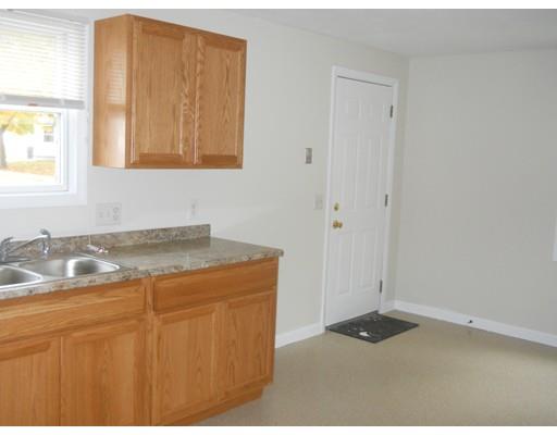 68 Watling St, Springfield, MA 01104 photo 6