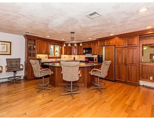 63 Mill St, Middleton, MA 01949 photo 8