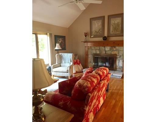 208 Surf Dr, Mashpee, MA 02649 photo 5