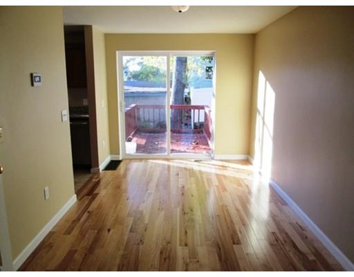 49 Grammont Rd, Worcester, MA 01607 photo 6