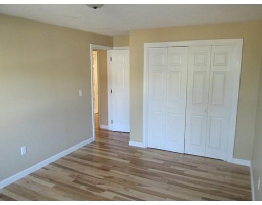49 Grammont Rd, Worcester, MA 01607 photo 9