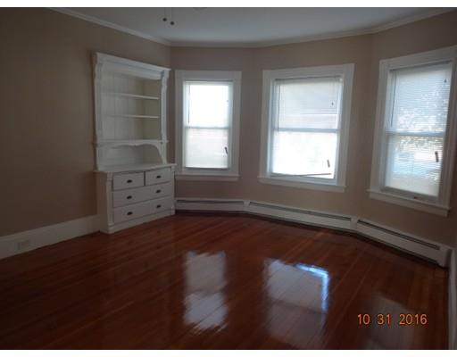 29 Brookfield St, Lawrence, MA 01843 photo 8