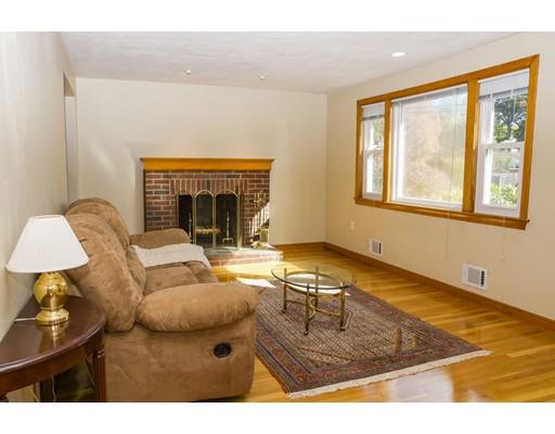 36 Volk Rd, Dedham, MA 02026 photo 2