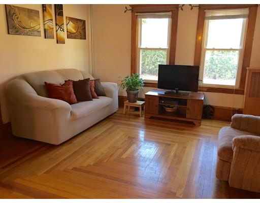 132 Windemere St, Springfield, MA 01104 photo 7