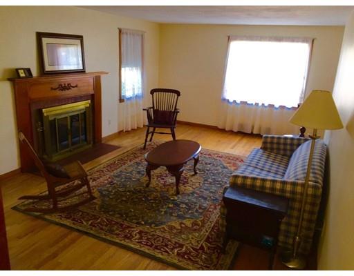 35 Jean Dr, Springfield, MA 01104 photo 5