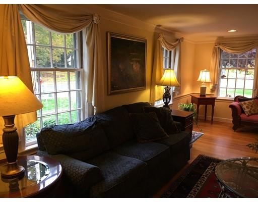 14 Windemere Rd, Wellesley, MA 02481 photo 4