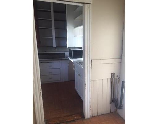 82 Harrison St, Worcester, MA 01604 photo 12