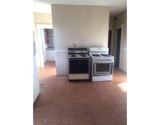 82 Harrison St, Worcester, MA 01604 photo 11
