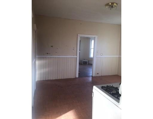 82 Harrison St, Worcester, MA 01604 photo 15