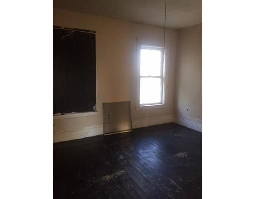 82 Harrison St, Worcester, MA 01604 photo 13