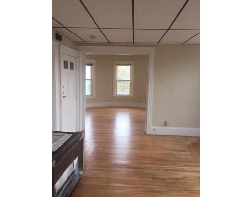 82 Harrison St, Worcester, MA 01604 photo 6