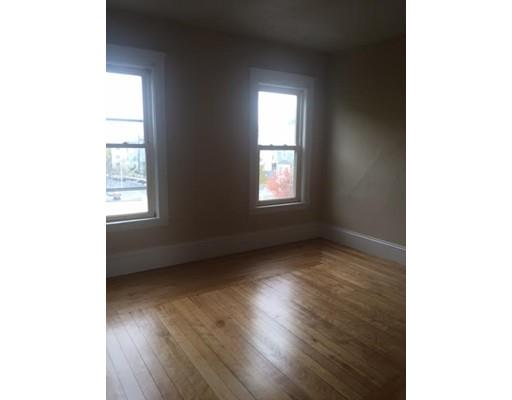 82 Harrison St, Worcester, MA 01604 photo 7