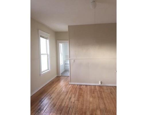 82 Harrison St, Worcester, MA 01604 photo 3