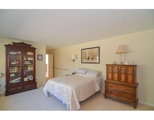 28 Pearl St, Upton, MA 01568 photo 10