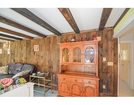28 Pearl St, Upton, MA 01568 photo 6
