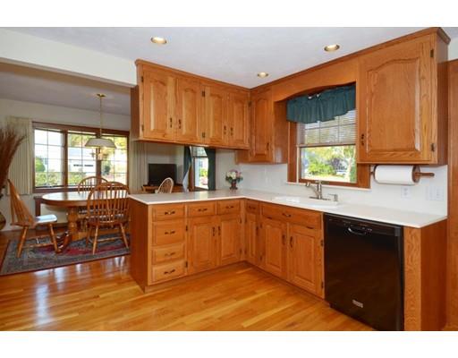 12 Prospect St, Danvers, MA 01923 photo 9