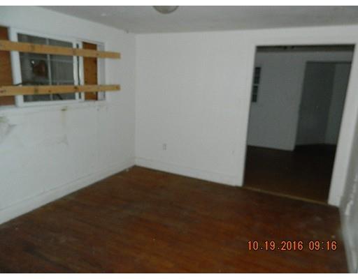 49 Charles St, Hyannis, MA 02601 photo 9
