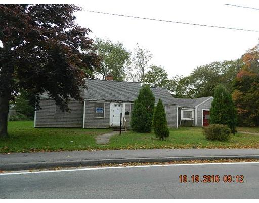 49 Charles St, Hyannis, MA 02601 photo 2