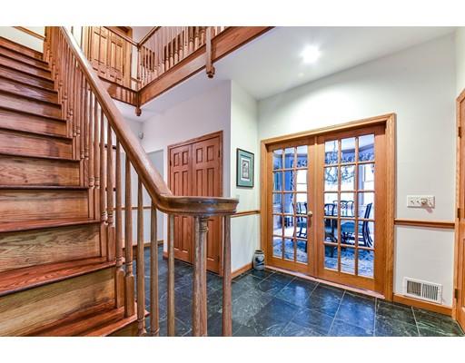 22 Plumbley Rd, Upton, MA 01568 photo 5
